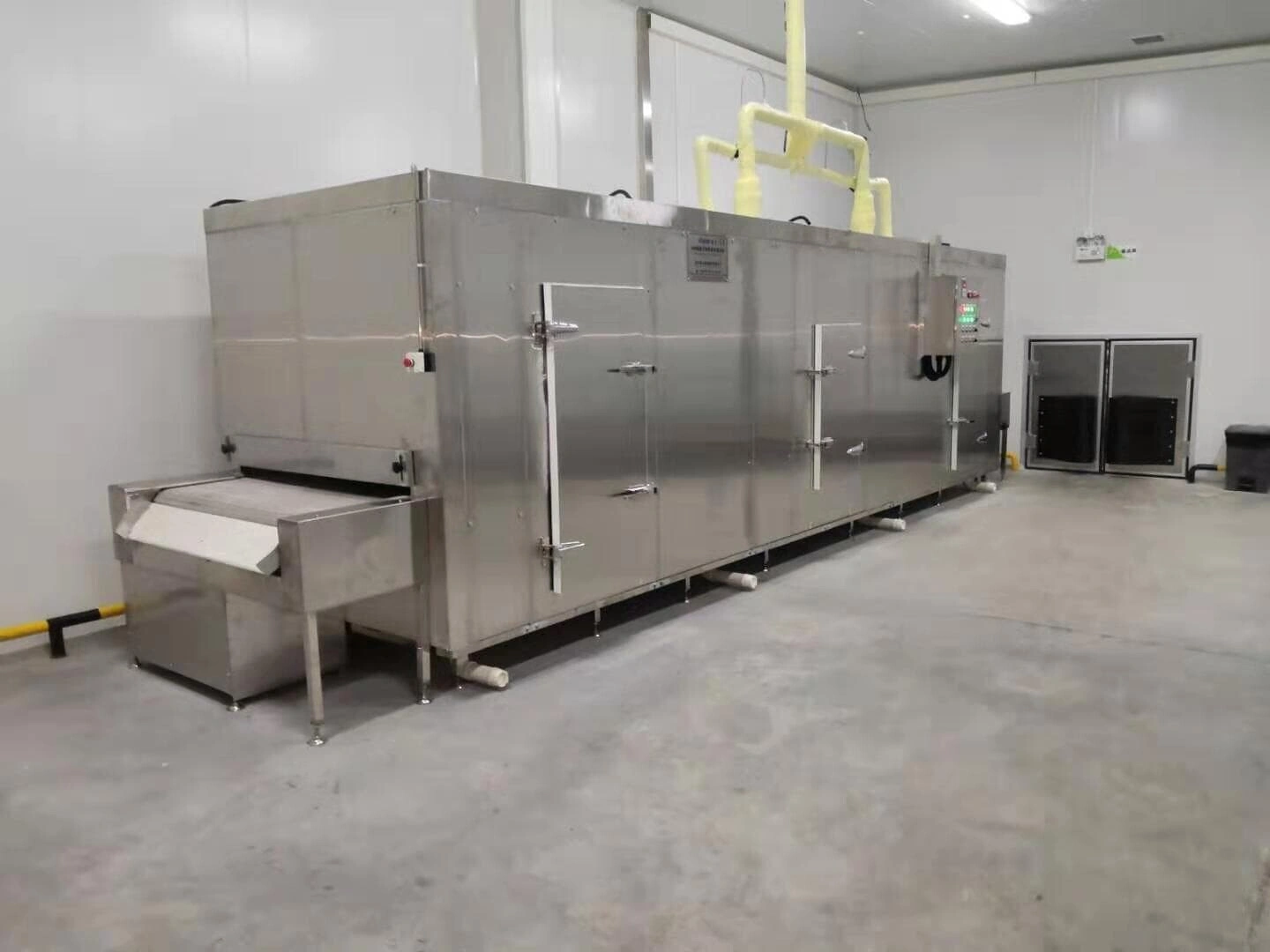 tunnel-iqf-freezer-pic1